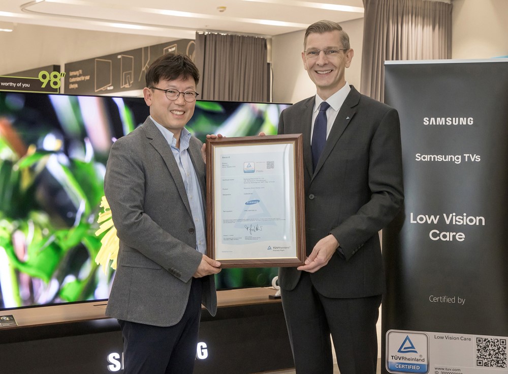 Samsung Receives Low Vision Certification for Neo QLED
