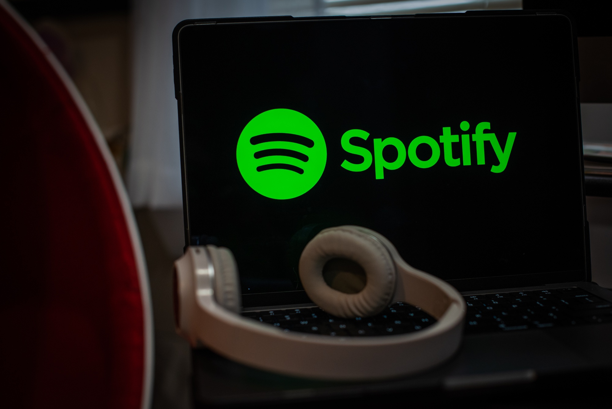 Gen Z’s Increasingly Streaming Older Music Styles on Spotify