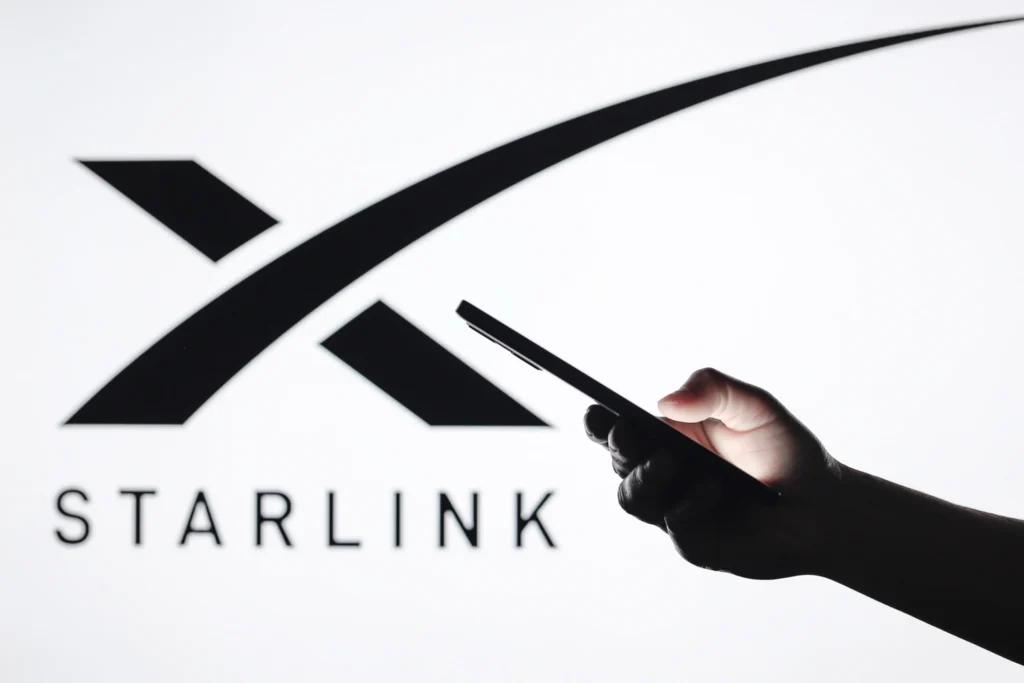 Satellite Internet Provider Starlink Hit by Massive Global Outage